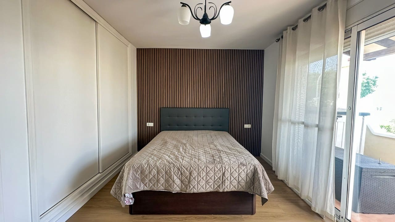 3 slaapkamer Villa te koop in Villamartin met zwembad garage - € 345.000 (Ref: 10067183)