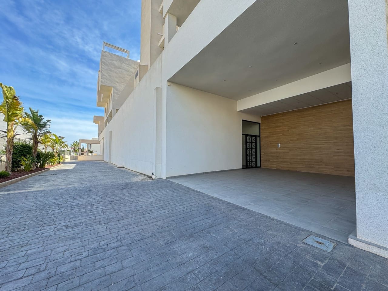 2 soveværelse Lejlighed til salg i Orihuela Costa med swimmingpool garage - € 375.000 (Ref: 10067185)