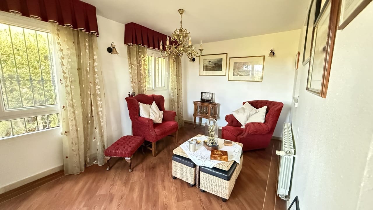 5 soveværelse Villa til salg i La Zenia med swimmingpool garage - € 635.000 (Ref: 10067187)