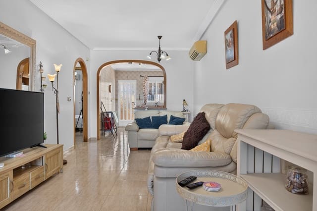 Chalet de 2 habitaciones en Dehesa de Campoamor, Orihuela en venta con piscina garaje - 229.000 € (Ref: 10067193)