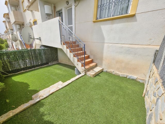 Apartamento de 2 habitaciones en Villamartin, Orihuela en venta con piscina - 134.950 € (Ref: 10067194)