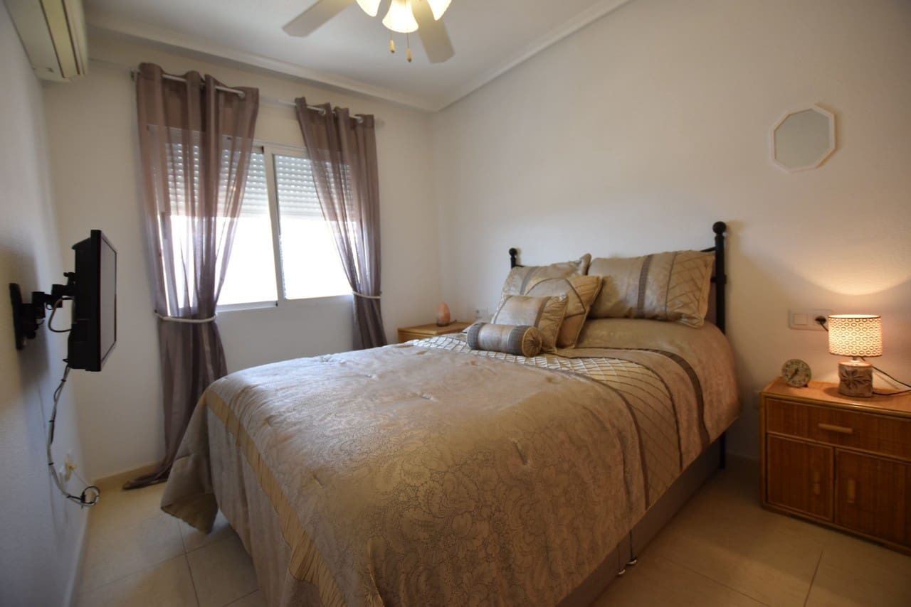 Apartamento de 2 habitaciones en Algorfa en venta con piscina garaje - 125.000 € (Ref: 10067195)