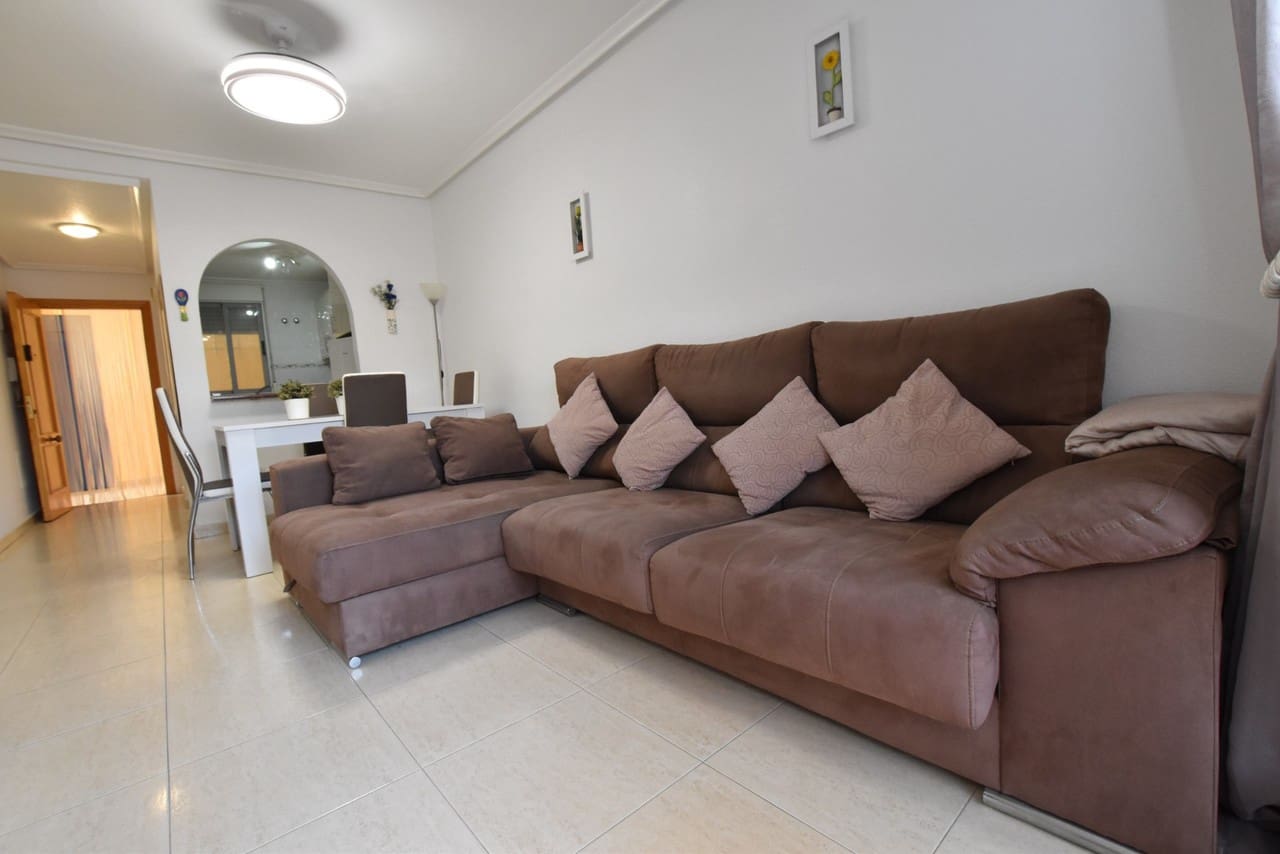 Apartamento de 2 habitaciones en Algorfa en venta con piscina garaje - 125.000 € (Ref: 10067195)