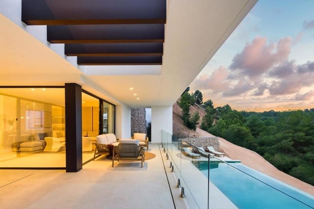 5 bedroom Villa for sale in Centro Historico, Málaga city with pool garage - € 2,900,000 (Ref: 10067202)