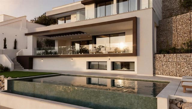 5 bedroom Villa for sale in Centro Historico, Málaga city with pool garage - € 2,900,000 (Ref: 10067202)