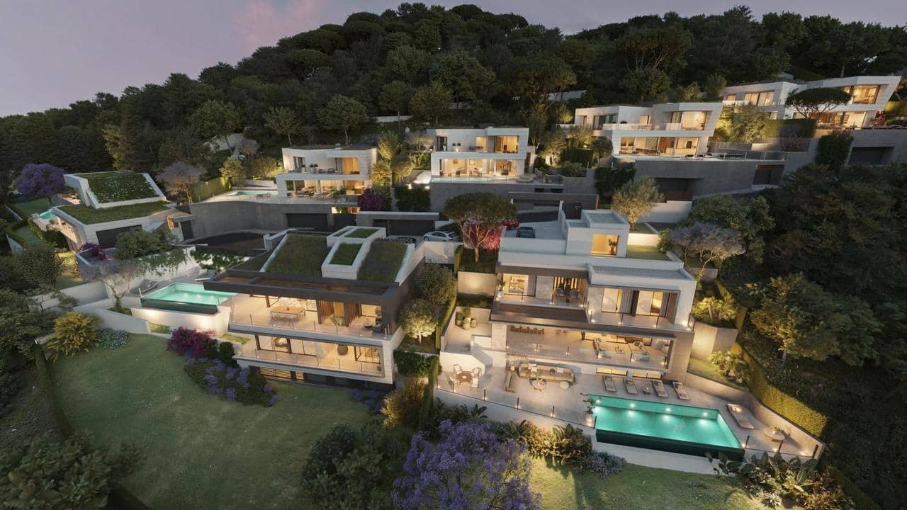 4 bedroom Villa for sale in Malaga city with pool garage - € 2,700,000 (Ref: 10067203)