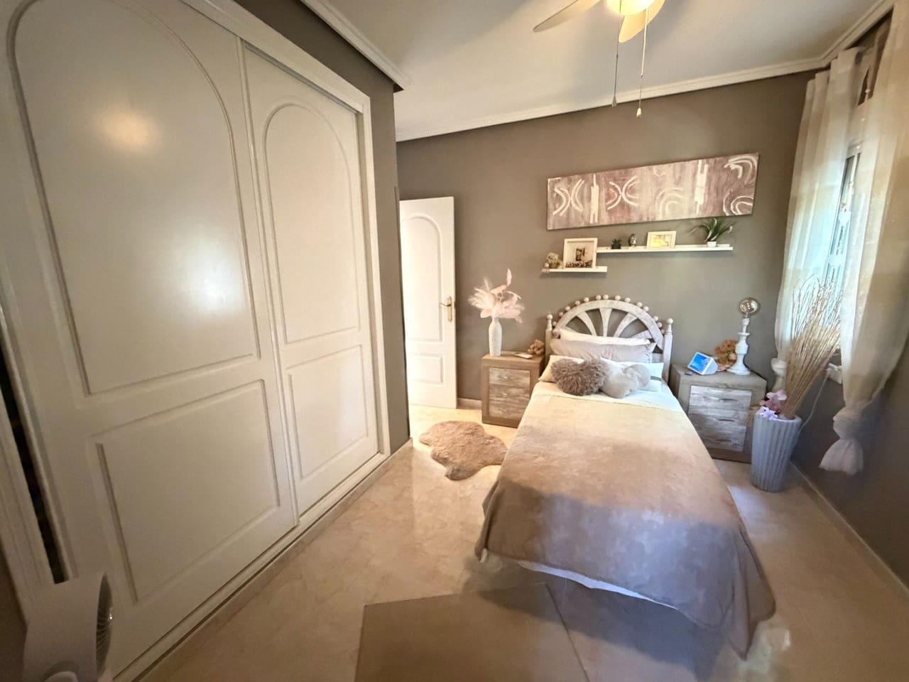 3 soverom Villa til salgs i Rojales med svømmebasseng garasje - € 399 000 (Ref: 10070403)