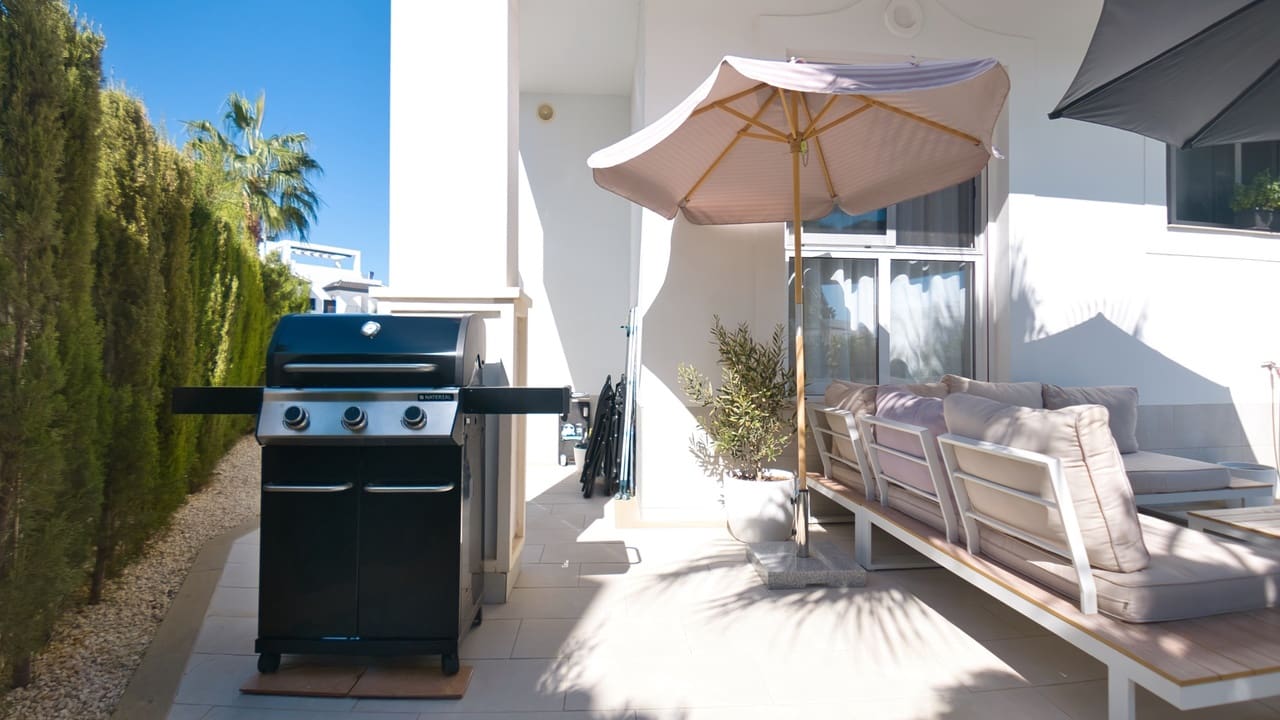 3 soveværelse Lejlighed til salg i Ciudad Quesada med swimmingpool - € 449.000 (Ref: 10070405)