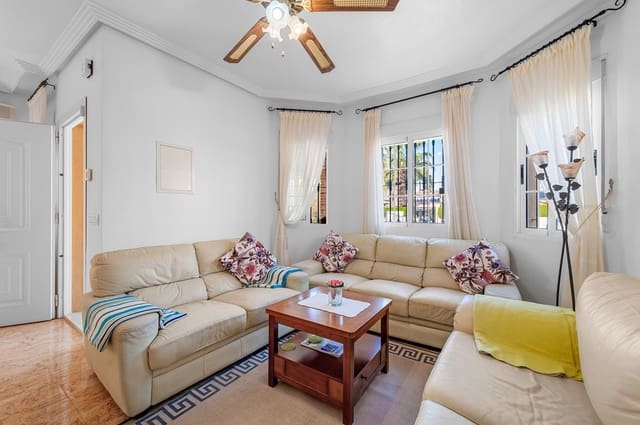 3 Zimmer Villa zu verkaufen in Zona Pueblo, Guardamar del Segura mit Pool - 290.000 € (Ref: 10070409)