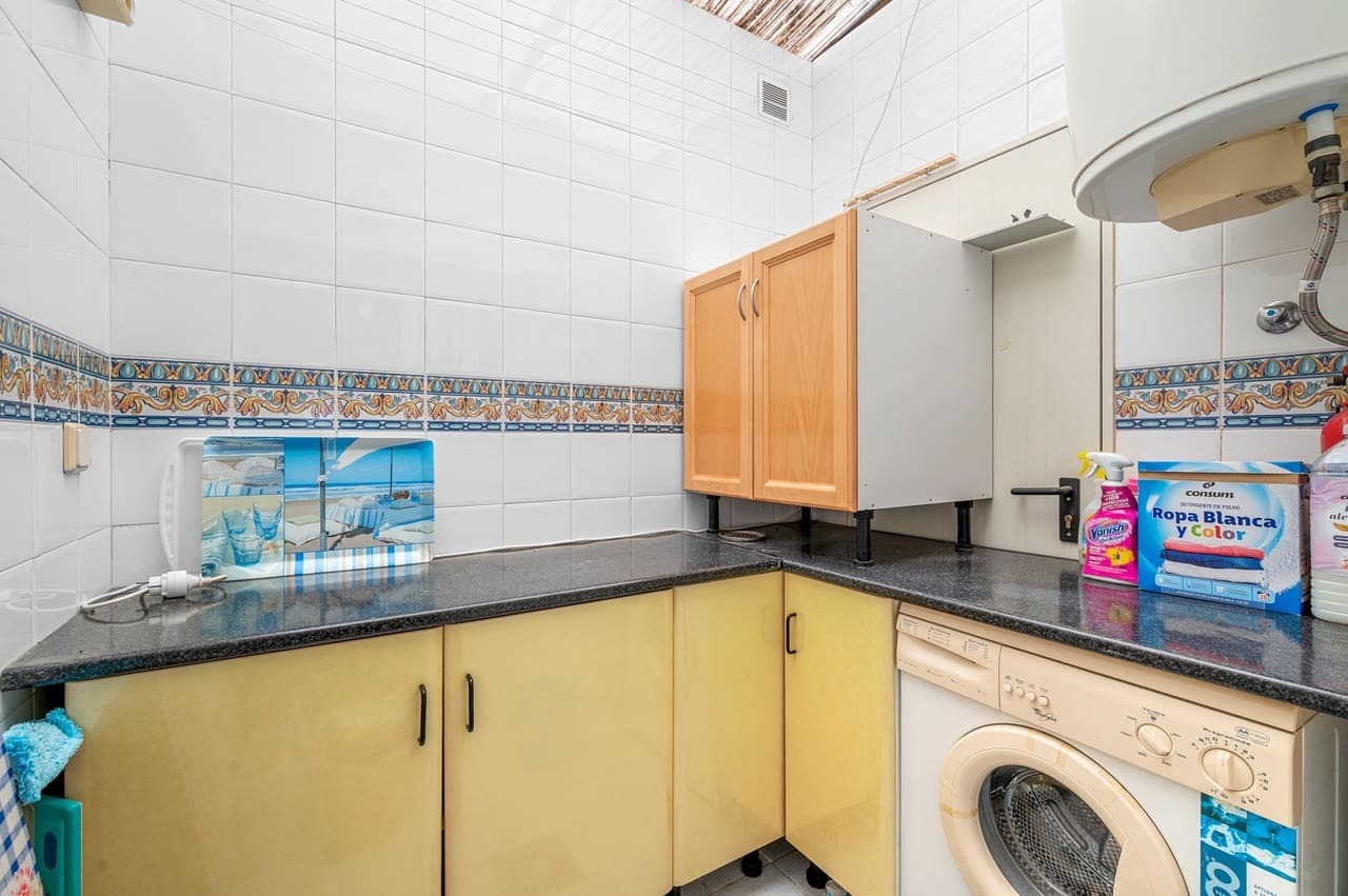 3 chambre Villa/Maison à vendre à Guardamar del Segura avec piscine - 290 000 € (Ref: 10070409)