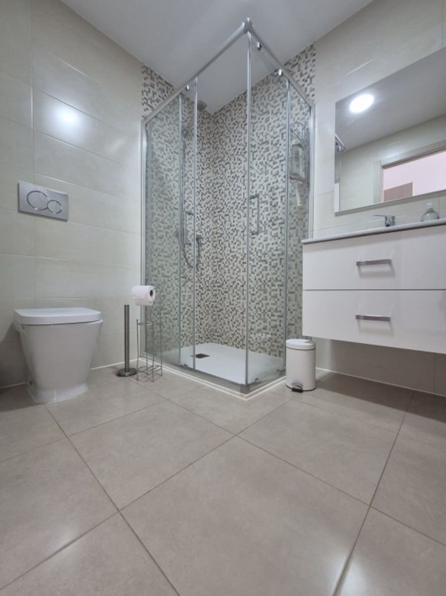 2 sypialnia Apartament na sprzedaż w Cabo Roig z basenem garażem - 289 000 € (Ref: 10075396)