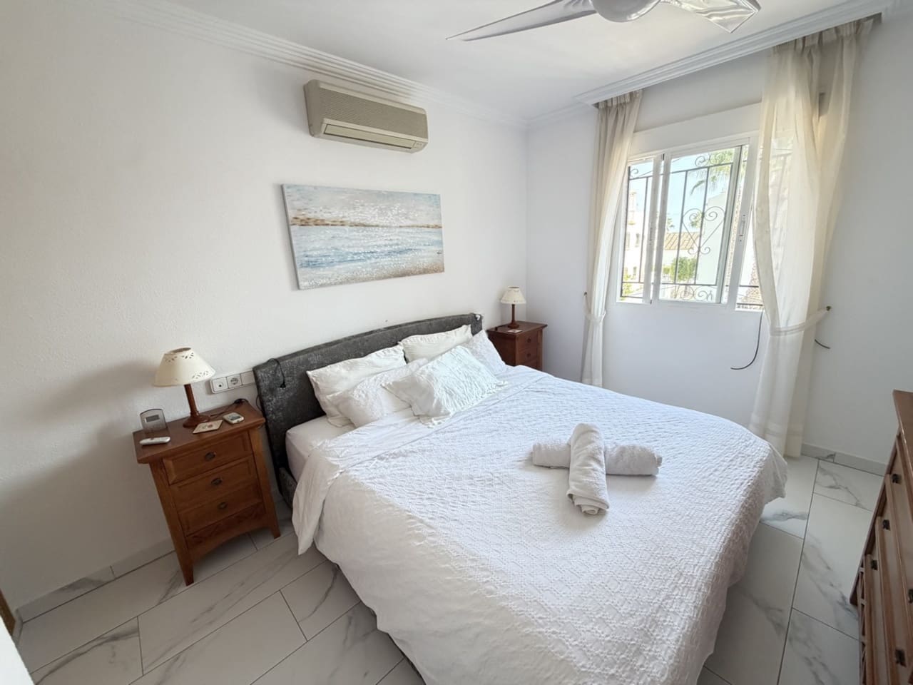 5 Zimmer Villa zu verkaufen in Villamartin mit Pool - 475.000 € (Ref: 10085617)