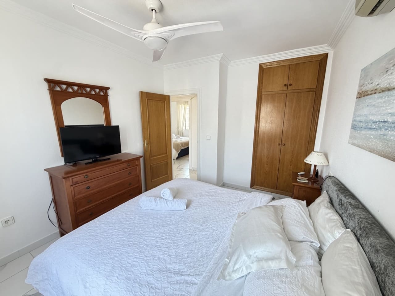 5 Zimmer Villa zu verkaufen in Villamartin mit Pool - 475.000 € (Ref: 10085617)