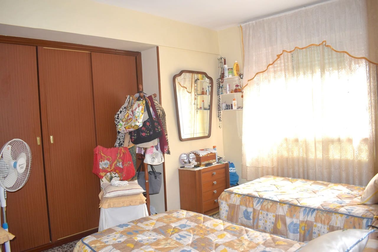 3 sovrum Lägenhet till salu i Guardamar del Segura - 165 000 € (Ref: 10085625)
