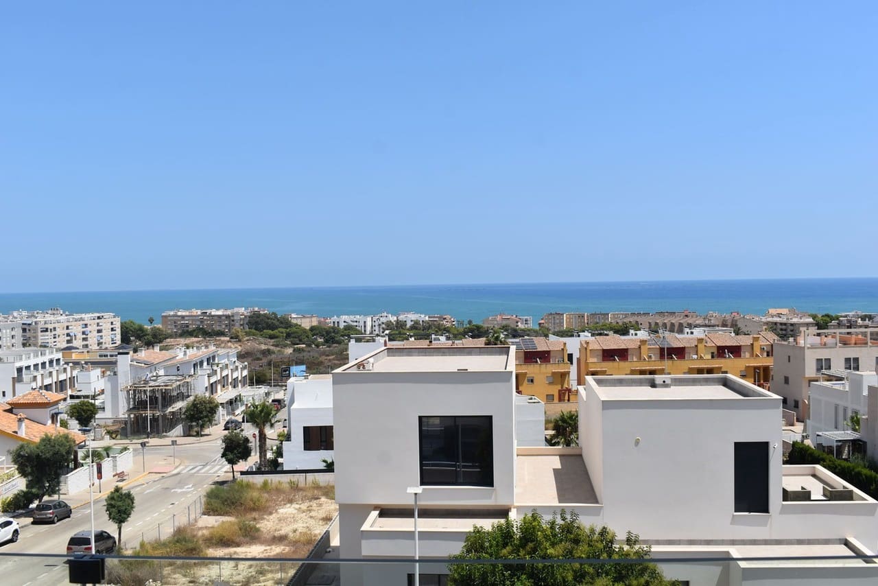 3 sovrum Lägenhet till salu i Guardamar del Segura med garage - 620 000 € (Ref: 10085627)