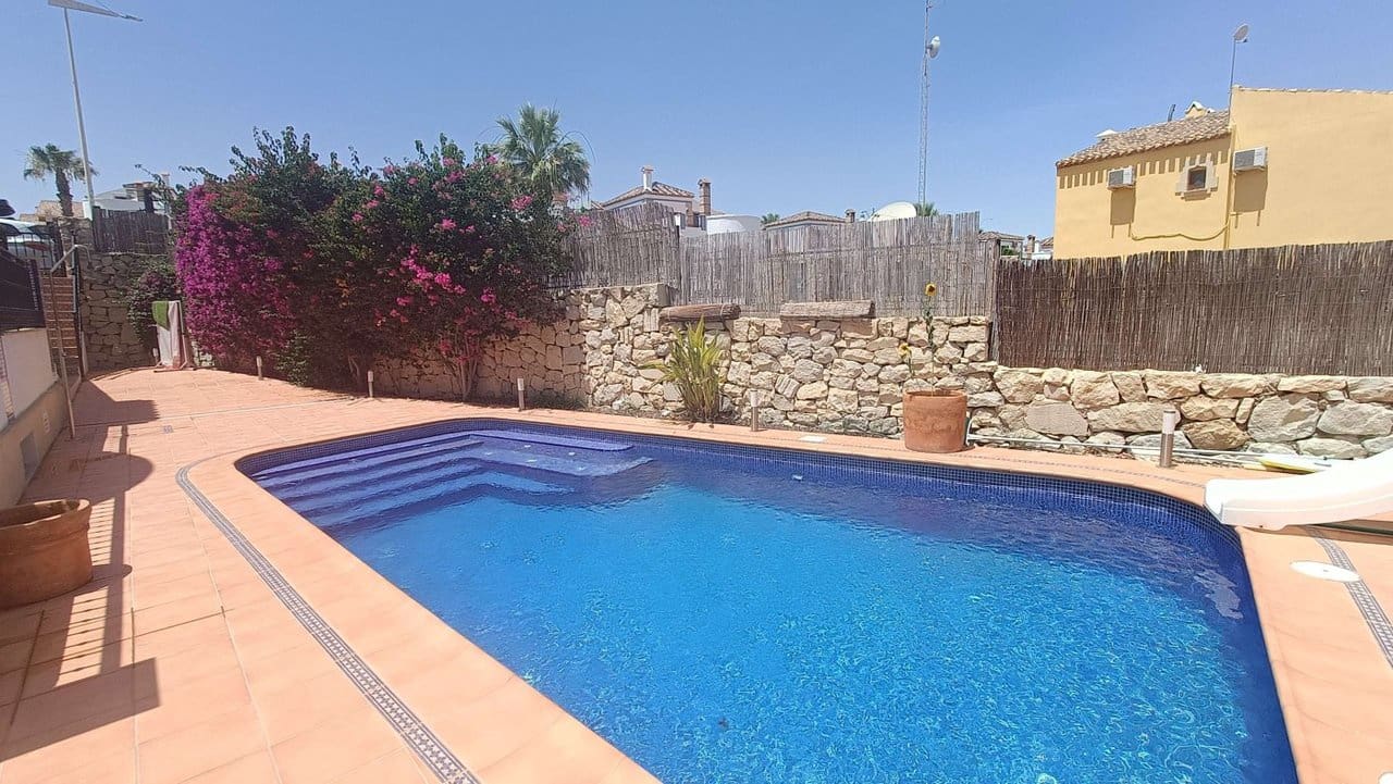 3 quarto Moradia para venda em Algorfa com piscina - 449 955 € (Ref: 10085628)
