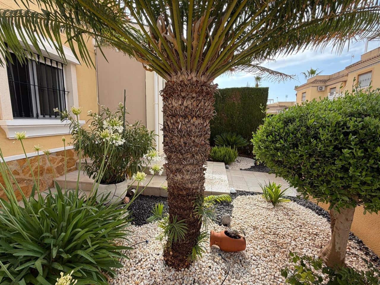 2 soverom Bungalow til salgs i Orihuela Costa med svømmebasseng - € 223 000 (Ref: 10085633)