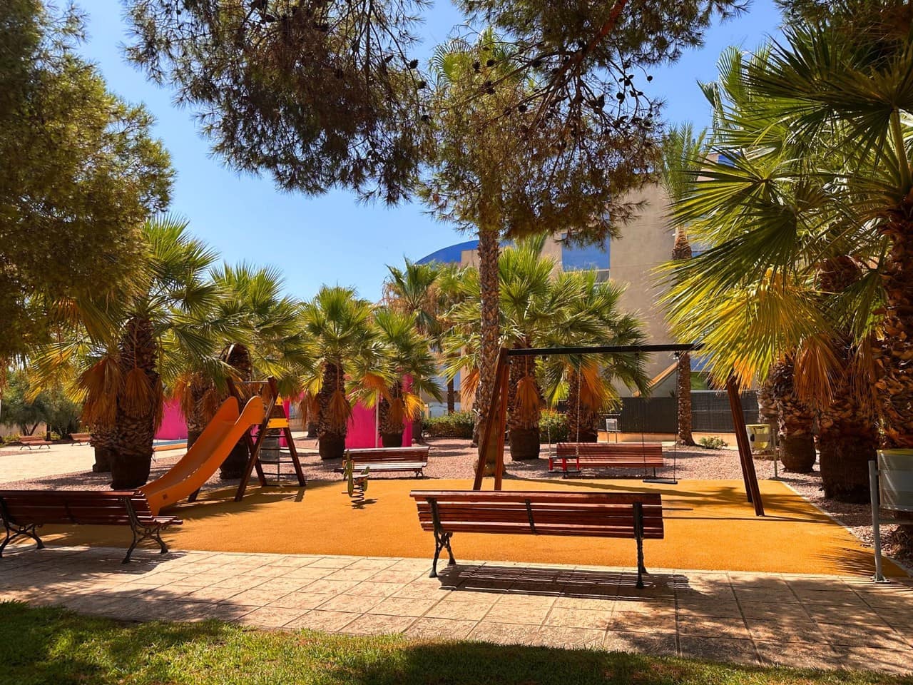 2 soveværelse Lejlighed til salg i Orihuela Costa med swimmingpool - € 280.000 (Ref: 10085642)