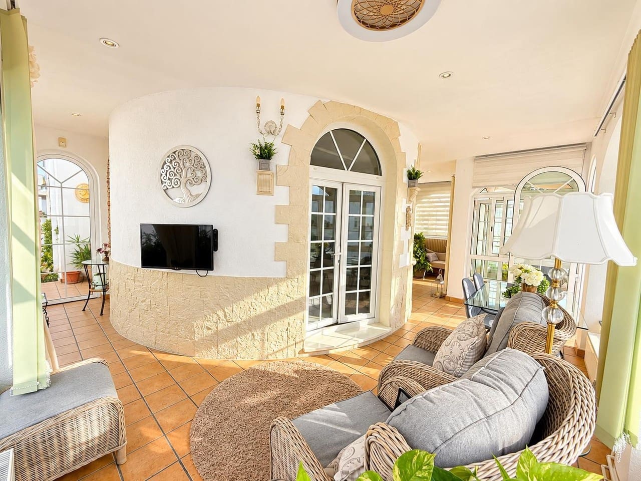 Chalet de 3 habitaciones en Orihuela Costa en venta con piscina - 479.995 € (Ref: 10085647)