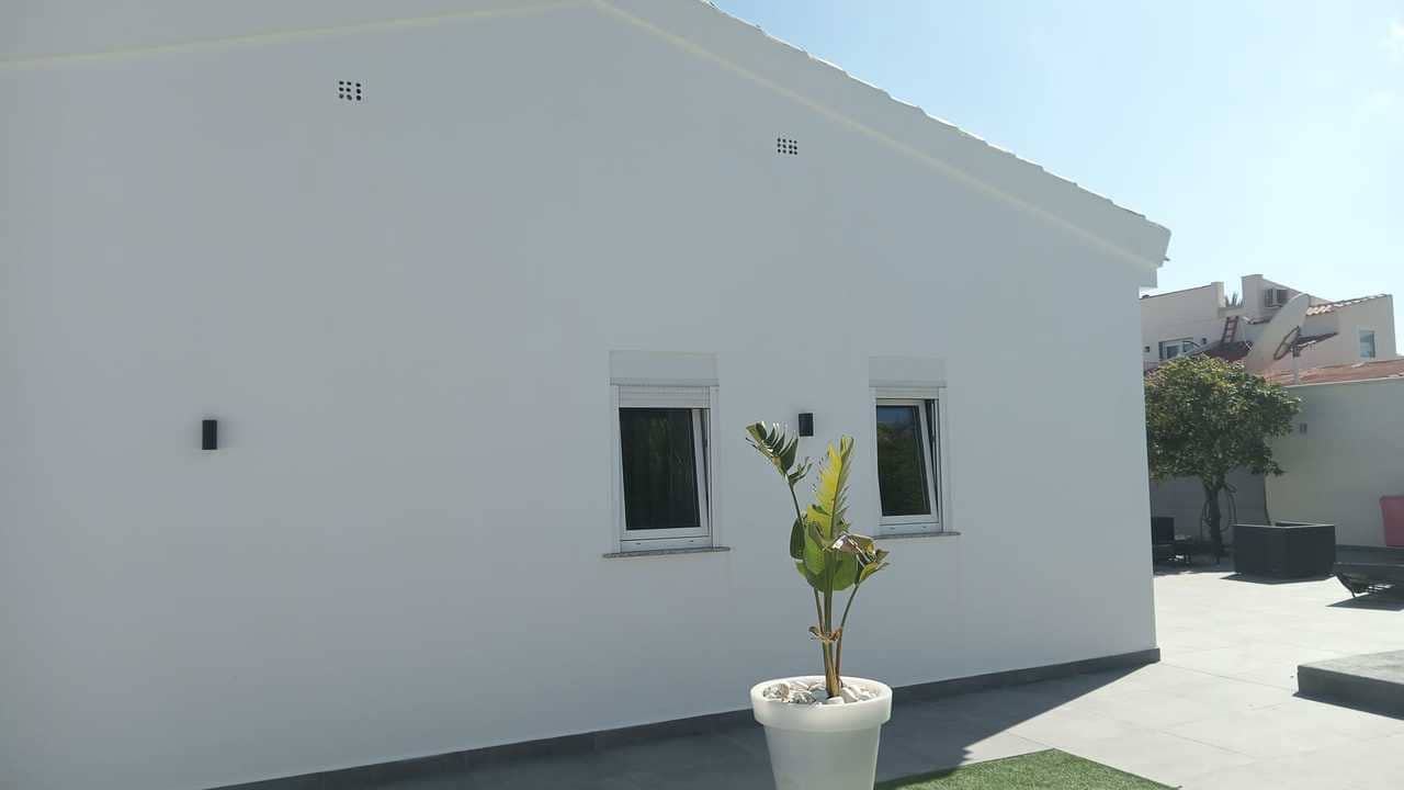 4 soveværelse Villa til salg i Cabo Roig med swimmingpool garage - € 695.000 (Ref: 10090135)