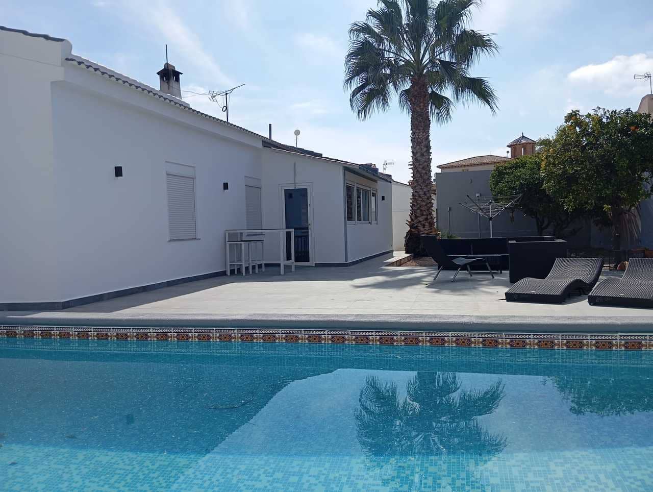 4 soveværelse Villa til salg i Cabo Roig med swimmingpool garage - € 695.000 (Ref: 10090135)