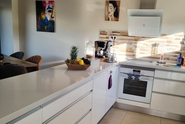 2 soveværelse Lejlighed til salg i Dehesa de Campoamor, Orihuela med swimmingpool garage - € 259.900 (Ref: 10090148)