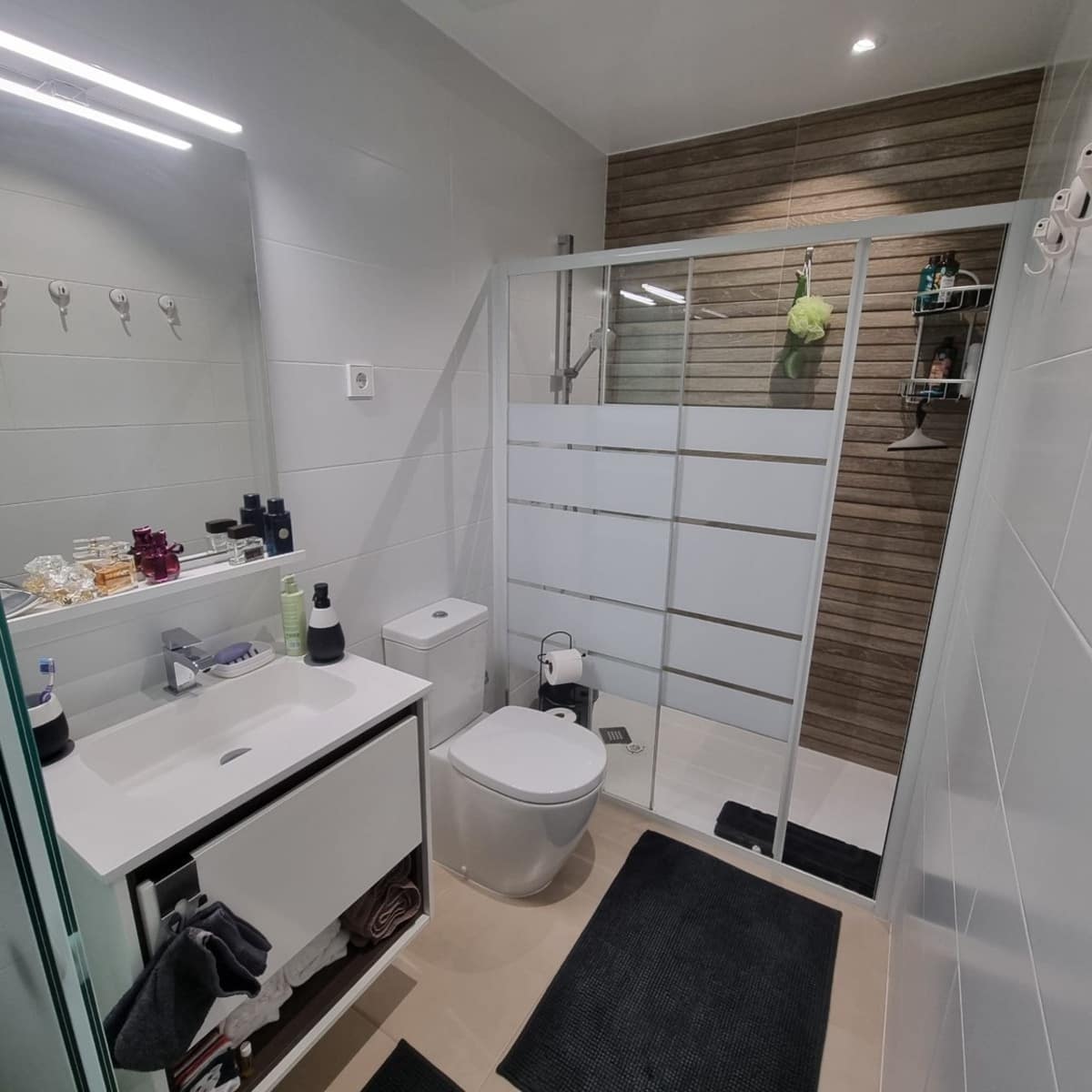 2 soveværelse Lejlighed til salg i Orihuela Costa med swimmingpool garage - € 259.900 (Ref: 10090148)