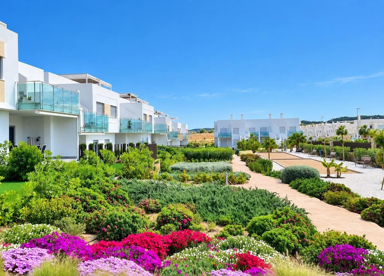 2 soveværelse Lejlighed til salg i Orihuela Costa med swimmingpool garage - € 259.900 (Ref: 10090148)