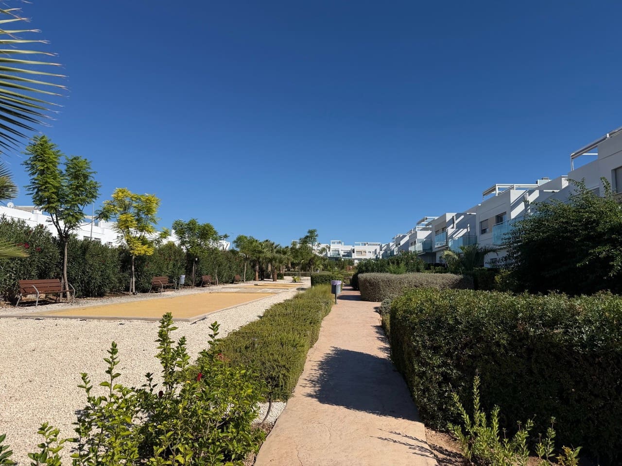 2 soveværelse Lejlighed til salg i Orihuela Costa med swimmingpool garage - € 259.900 (Ref: 10090148)