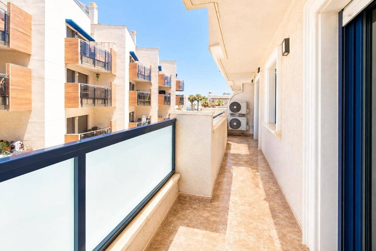2 soveværelse Lejlighed til salg i Orihuela Costa med swimmingpool garage - € 189.000 (Ref: 10090155)