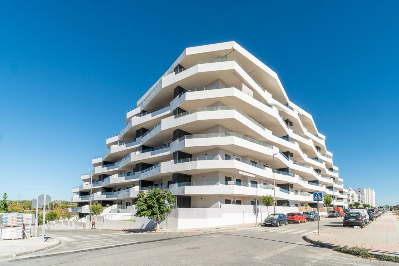 2 soverom Leilighet til salgs i San Miguel de Salinas med garasje - € 229 900 (Ref: 10099758)