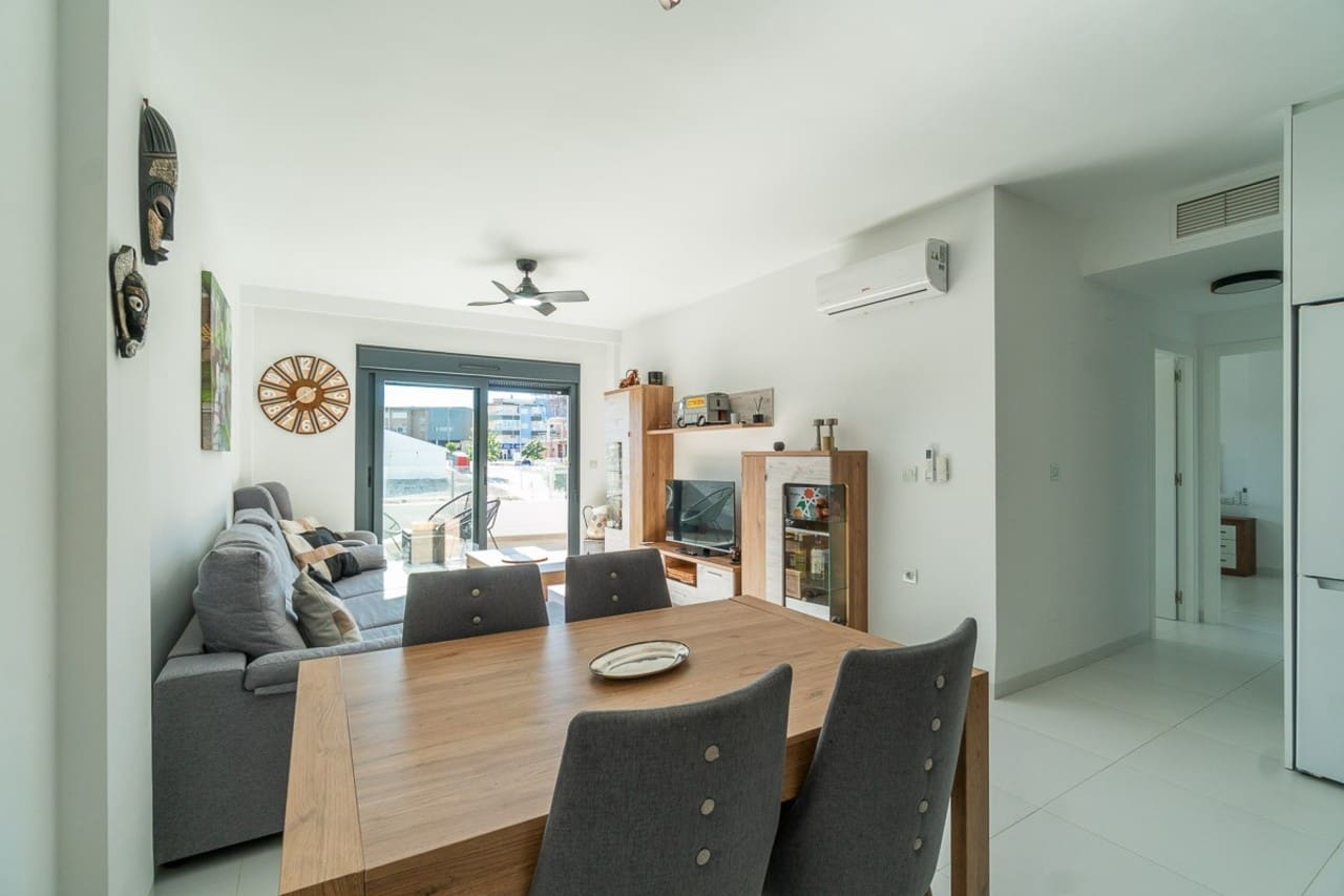 2 soverom Leilighet til salgs i San Miguel de Salinas med garasje - € 229 900 (Ref: 10099758)