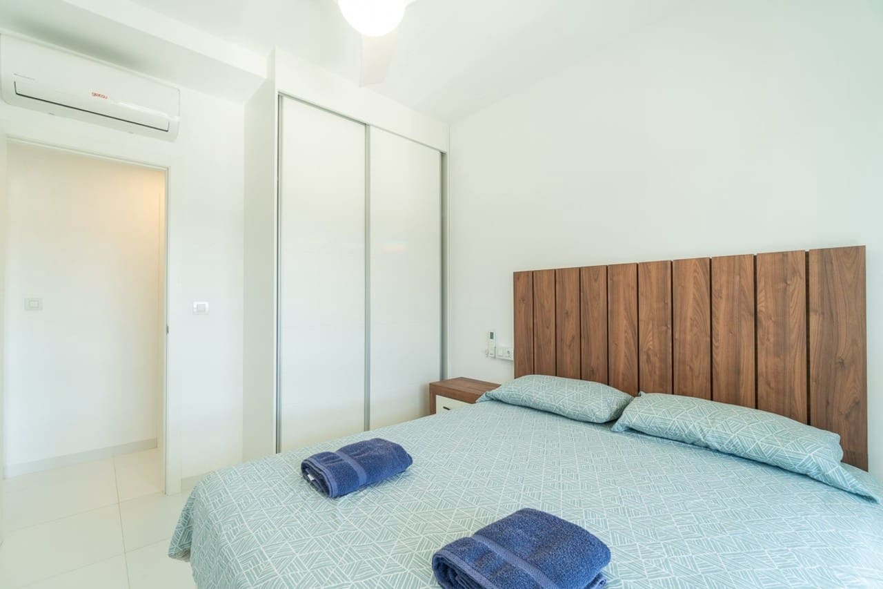 2 soverom Leilighet til salgs i San Miguel de Salinas med garasje - € 229 900 (Ref: 10099758)