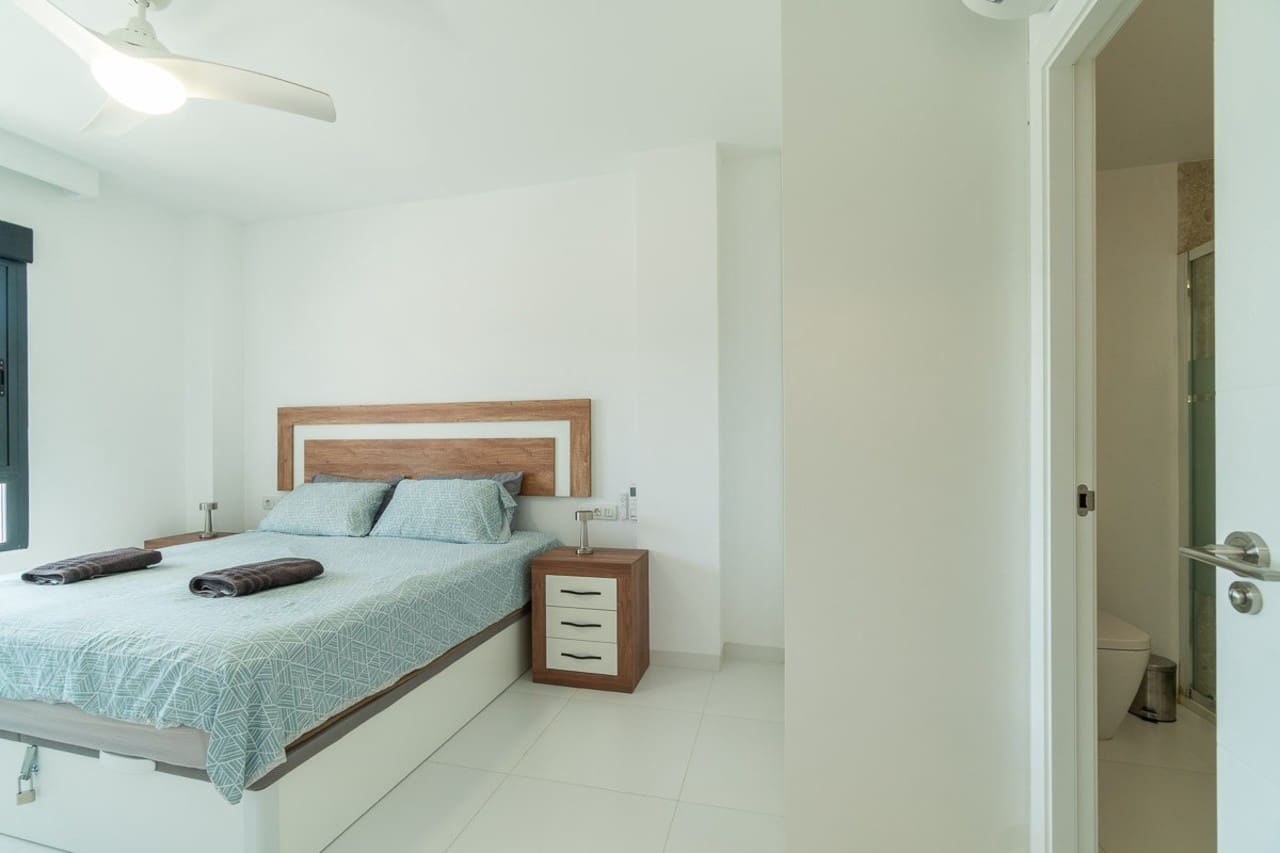 2 soverom Leilighet til salgs i San Miguel de Salinas med garasje - € 229 900 (Ref: 10099758)