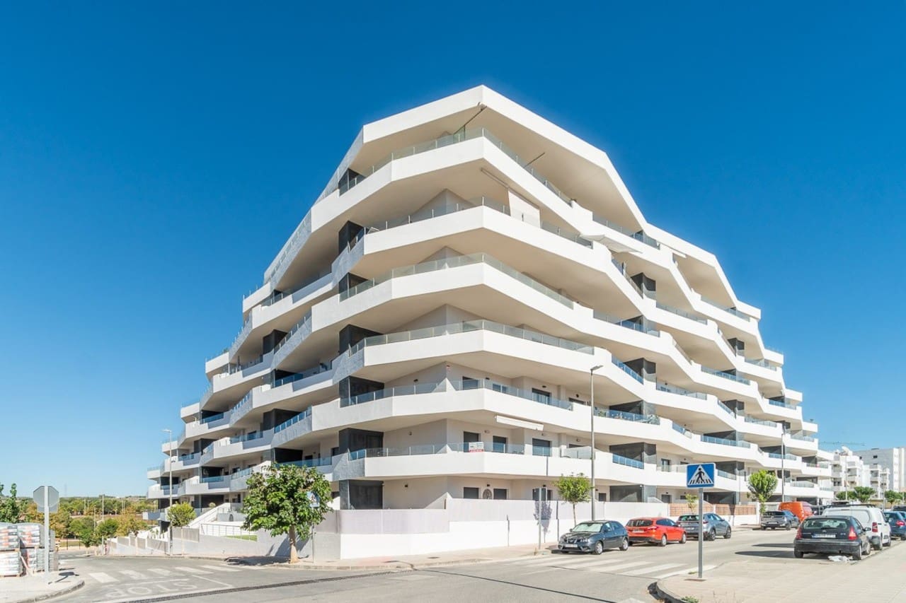 2 soverom Leilighet til salgs i San Miguel de Salinas med garasje - € 229 900 (Ref: 10099758)