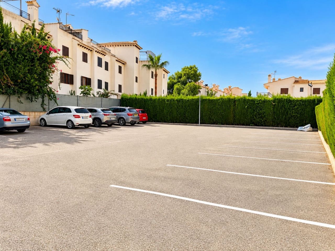 3 bedroom Apartment for sale in La Zenia - € 247,000 (Ref: 10115472)