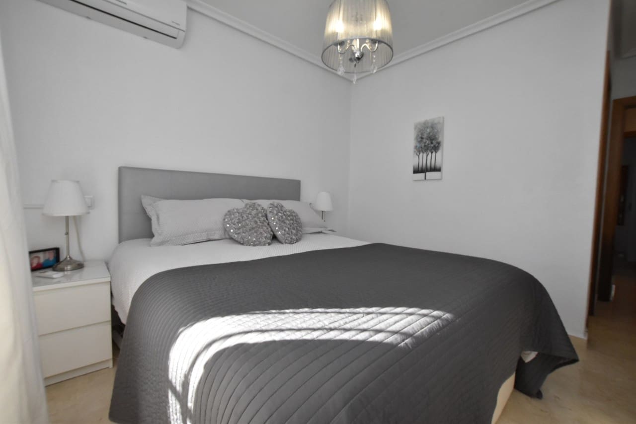 2 quarto Bungalow para venda em Algorfa com piscina - 249 950 € (Ref: 10115486)