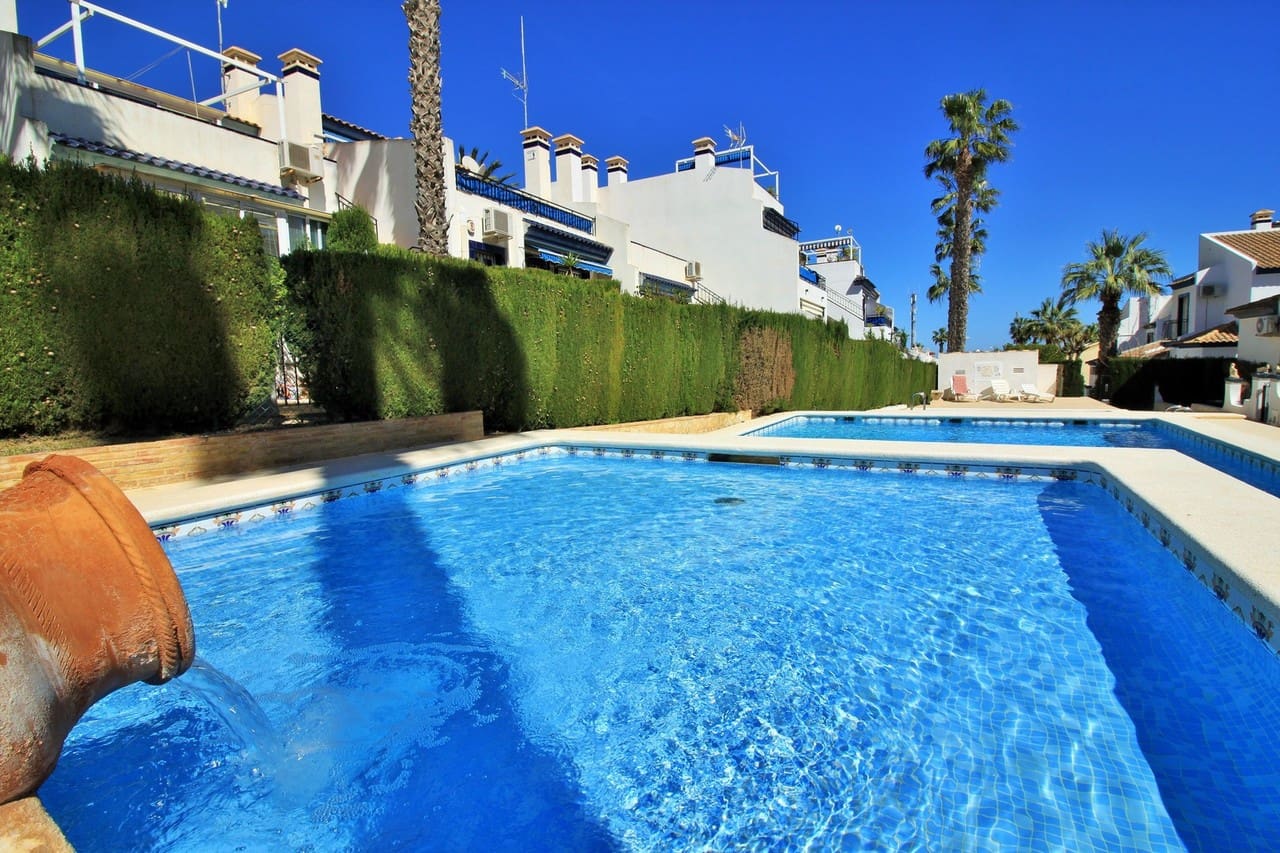 2 sovrum Bungalow till salu i Villamartin med pool - 219 950 € (Ref: 10118852)