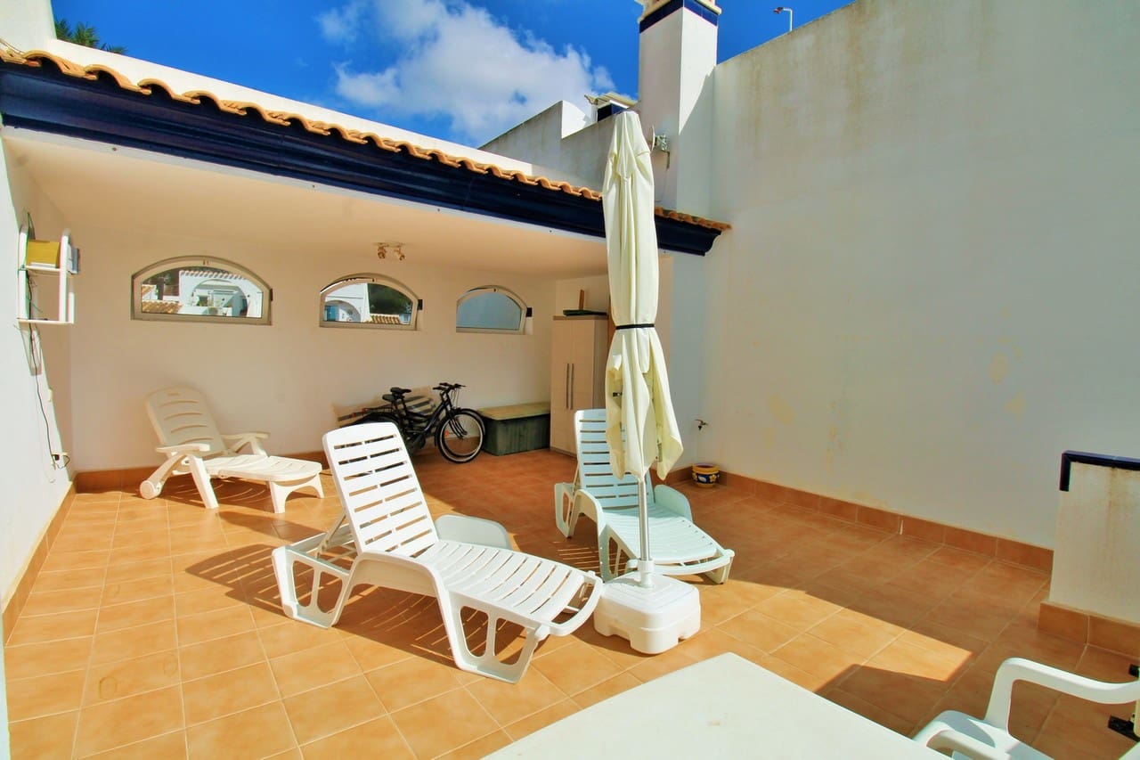 2 sovrum Bungalow till salu i Villamartin med pool - 219 950 € (Ref: 10118852)