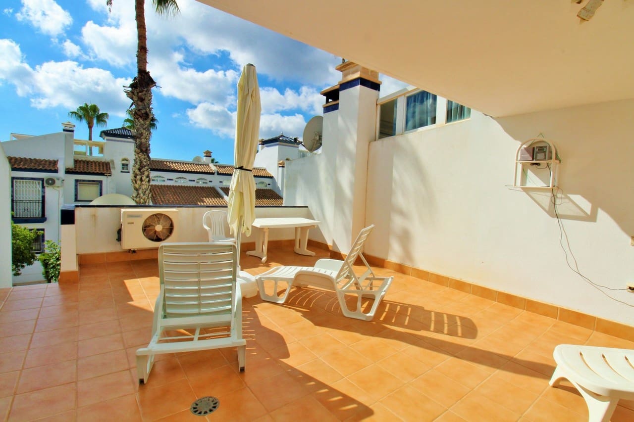 2 sovrum Bungalow till salu i Villamartin med pool - 219 950 € (Ref: 10118852)