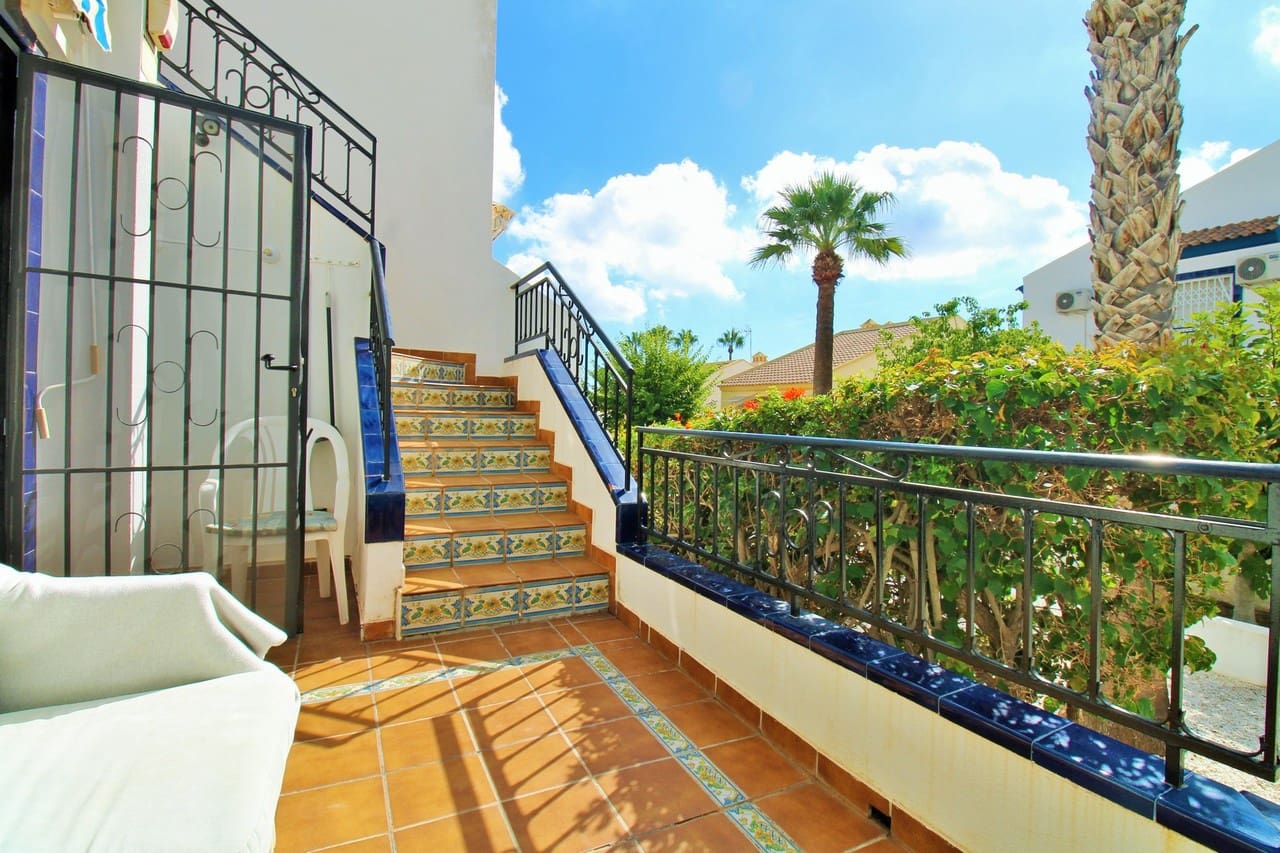 2 sovrum Bungalow till salu i Villamartin med pool - 219 950 € (Ref: 10118852)