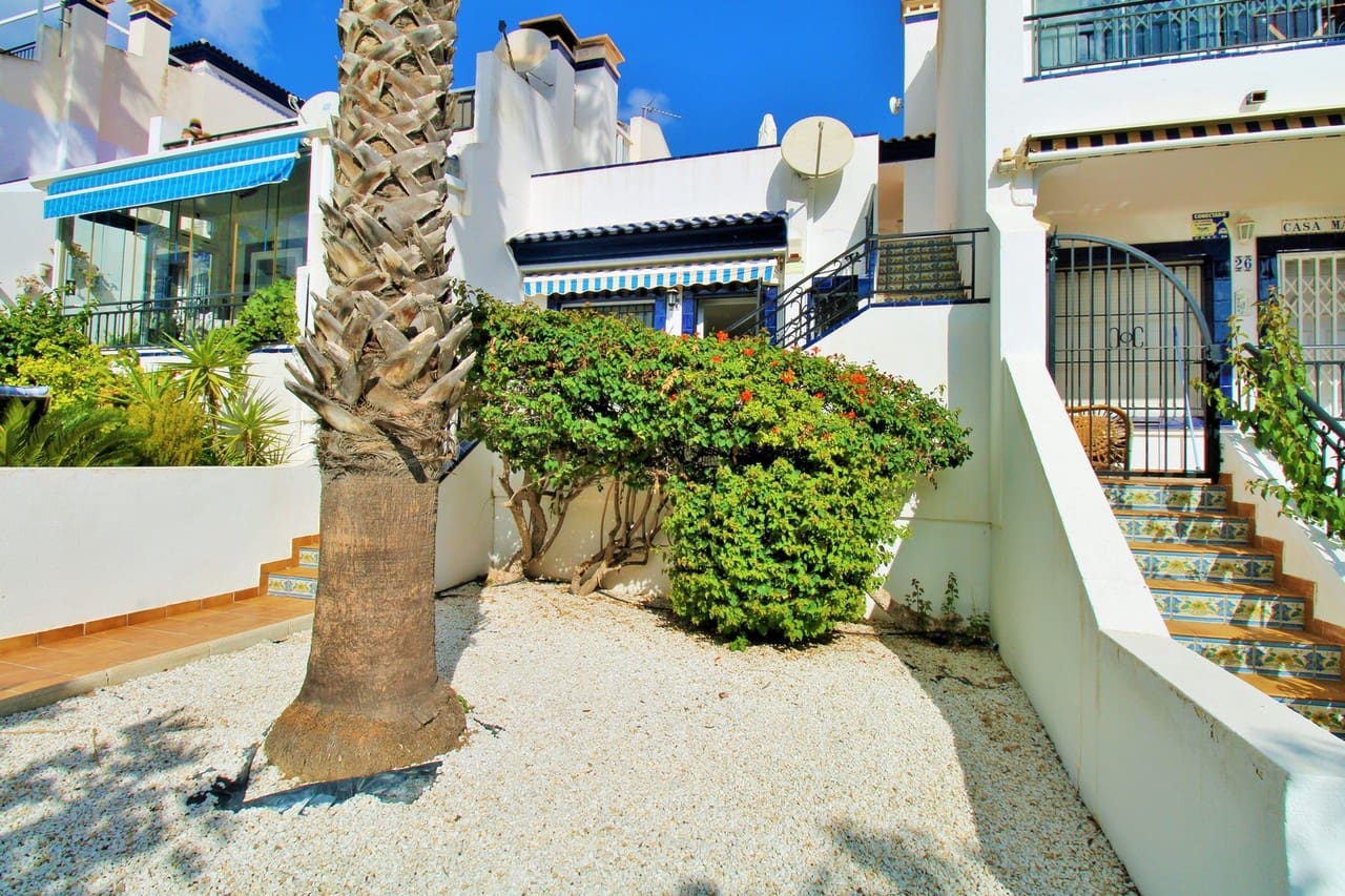 2 sovrum Bungalow till salu i Villamartin med pool - 219 950 € (Ref: 10118852)