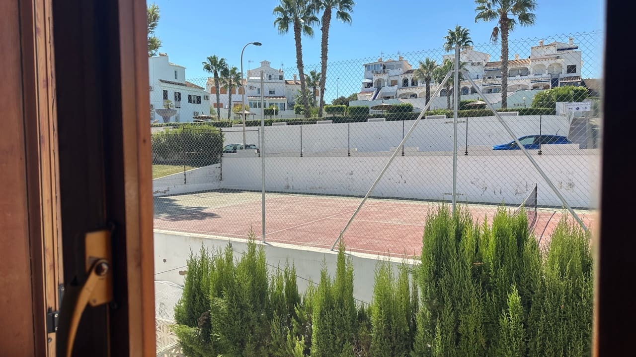 3 sypialnia Dom na sprzedaż w La Mata z basenem garażem - 339 000 € (Ref: 10118853)