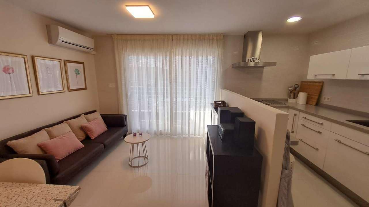 2 soveværelse Lejlighed til salg i Calpe / Calp - € 279.000 (Ref: 10118858)