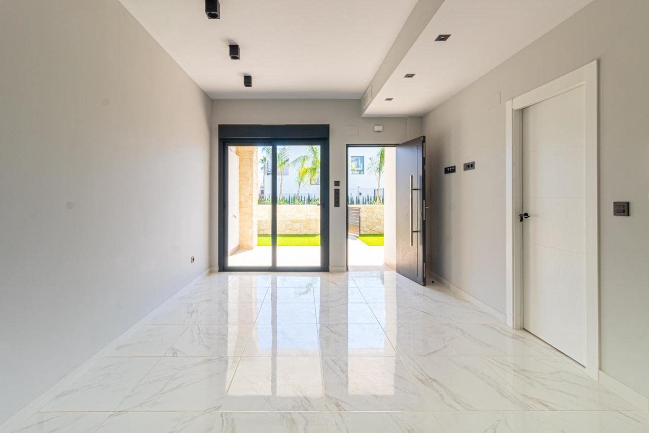 3 soverom Leilighet til salgs i Orihuela Costa med svømmebasseng garasje - € 399 000 (Ref: 10118874)
