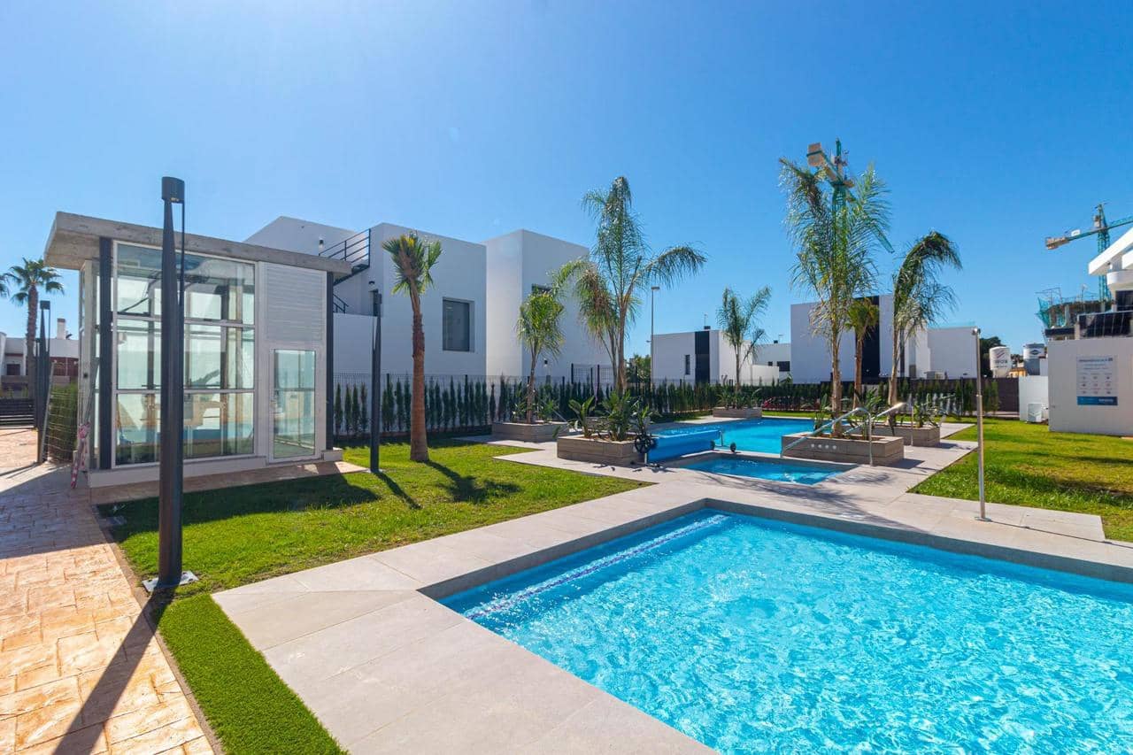 3 soverom Leilighet til salgs i Orihuela Costa med svømmebasseng garasje - € 399 000 (Ref: 10118874)