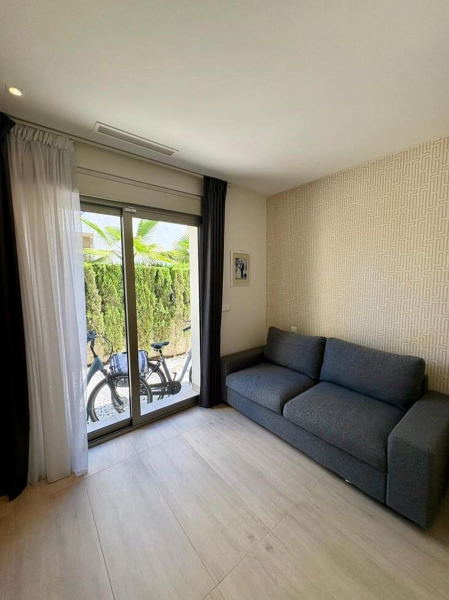 3 Zimmer Villa zu verkaufen in Benijofar mit Pool Garage - 547.000 € (Ref: 10118898)