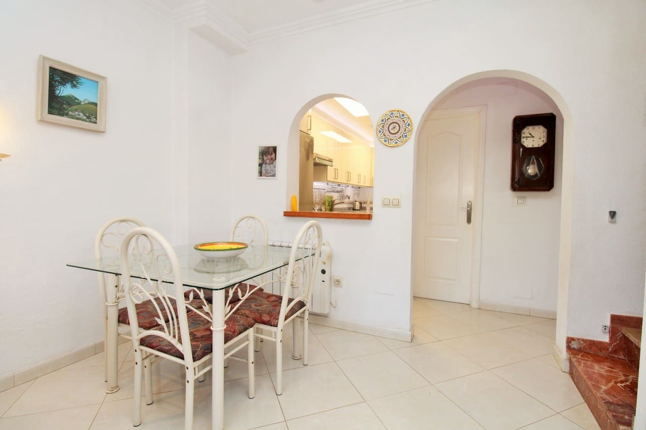 3 soverom Villa til salgs i Playa Flamenca med svømmebasseng - € 259 950 (Ref: 10118902)