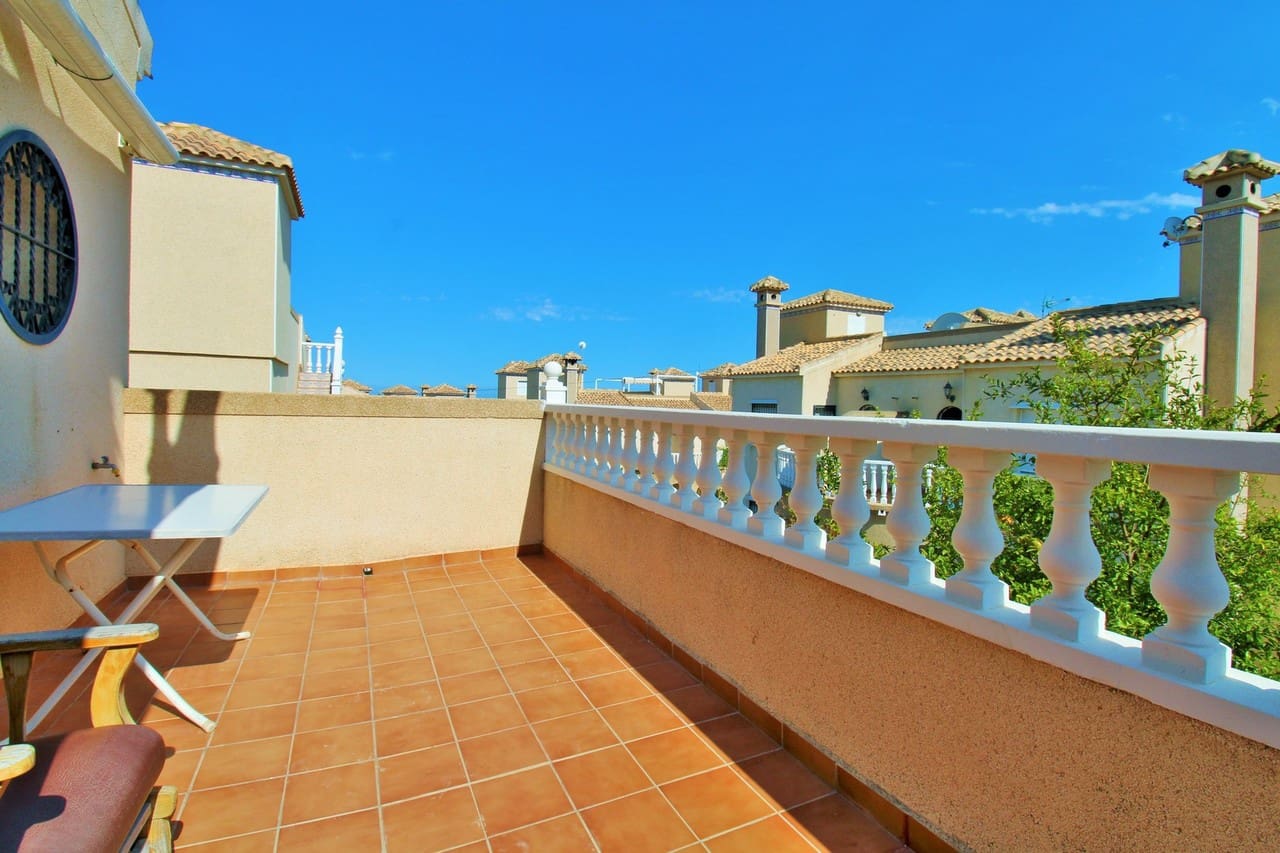 3 camera da letto Villa in vendita in Villamartin con piscina garage - 369.000 € (Rif: 10118903)