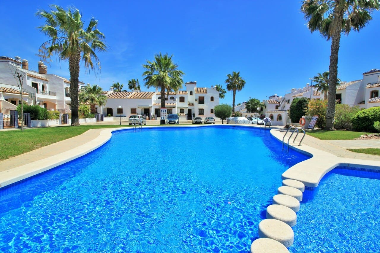 2 slaapkamer Appartement te koop in Villamartin met zwembad - € 189.950 (Ref: 10128176)